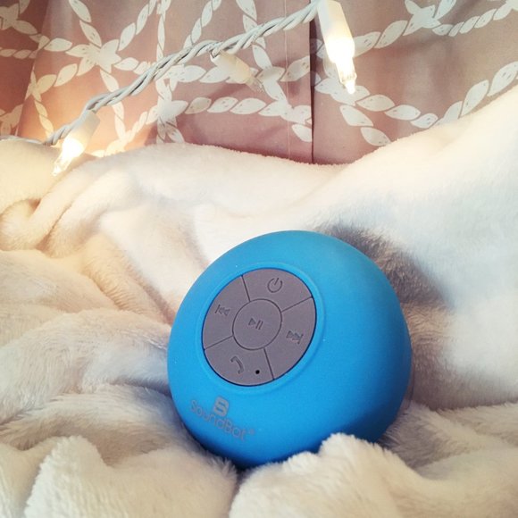 Bluetooth Soundbot Shower Speaker - Picture 1 of 3